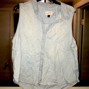 Jean button down shirt 🤑